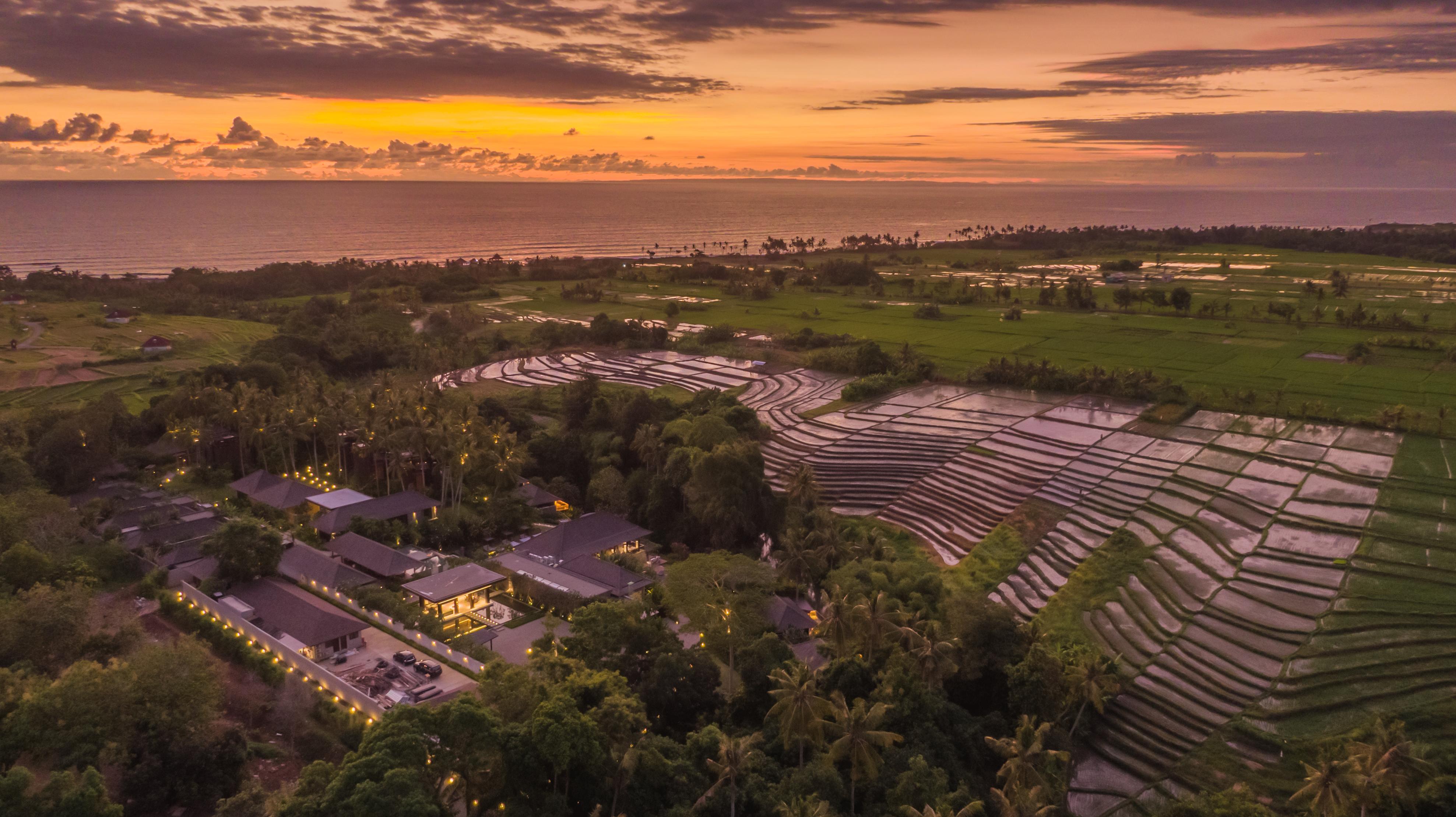 Nirjhara Hotel Tanah Lot  Exterior photo